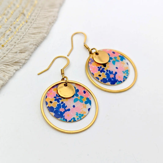 Boucles d’oreilles fleurs aquarelle en résine et acier inoxydable pour femme