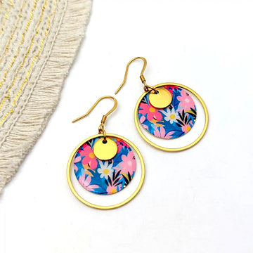 Boucles d’oreilles fleurs rose et bleu en résine et acier inoxydable pour femme