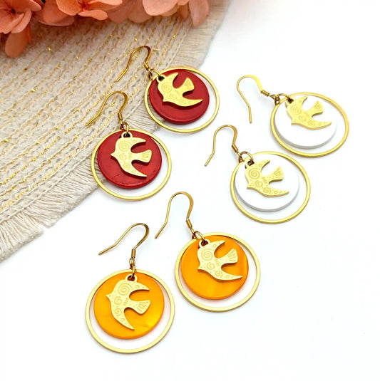 Boucles d’oreilles Liberté en nacre colorée et Hirondelles en acier inoxydable