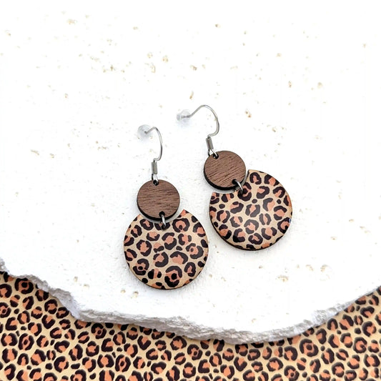 Boucles d’oreilles rondes en bois et résine - Léopard