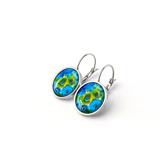 Boucles d'oreilles dormeuses cabochons pour femme - Fleurs aquarelle bleu et vert