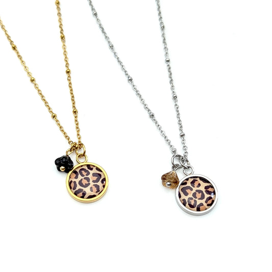 Collier pendentif cabochon et fleur en verre - Léopard