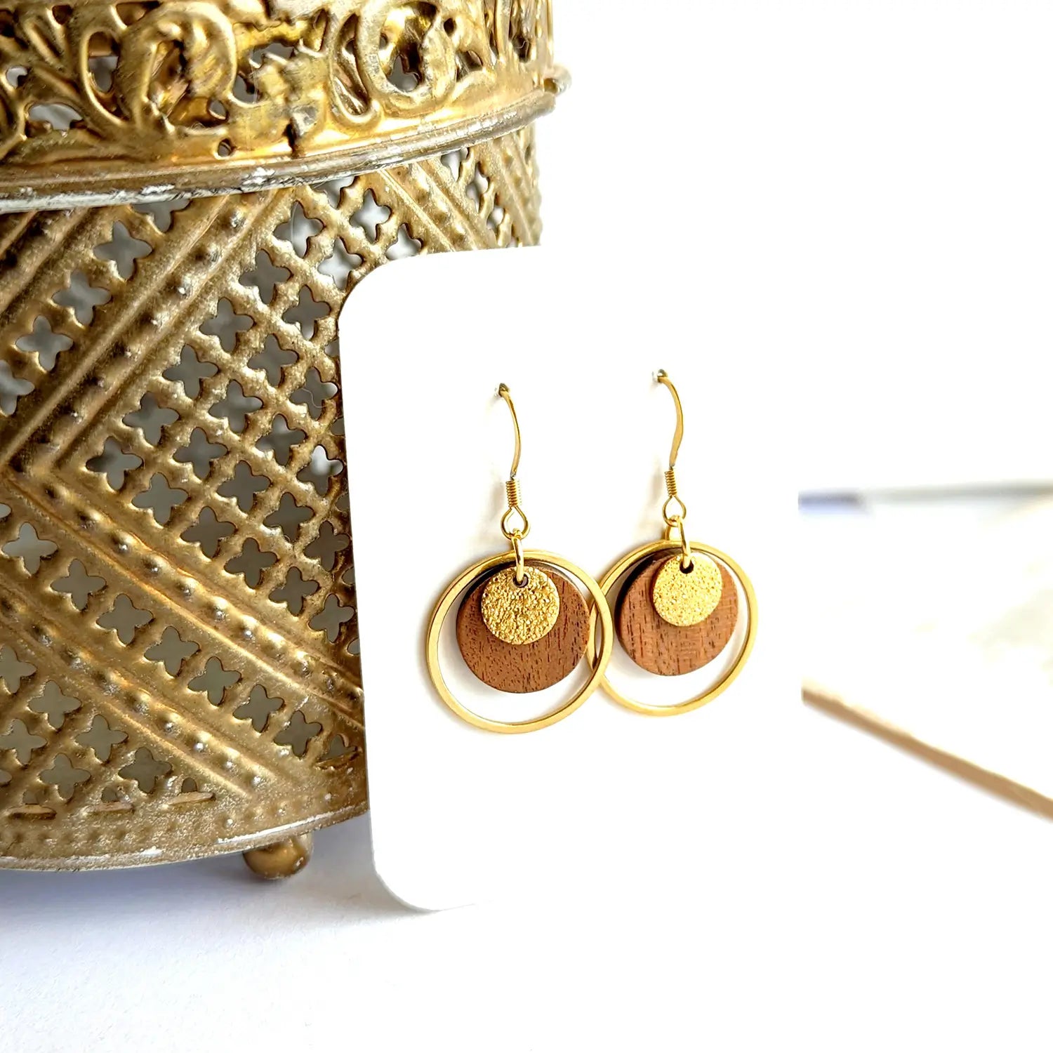 boucles-oreilles-fantaisie-bois