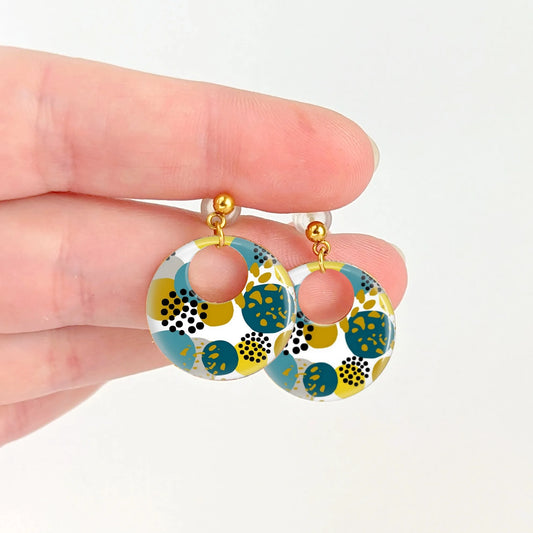 Boucles d'oreilles laiton doré et résine pour femme - Points rétro