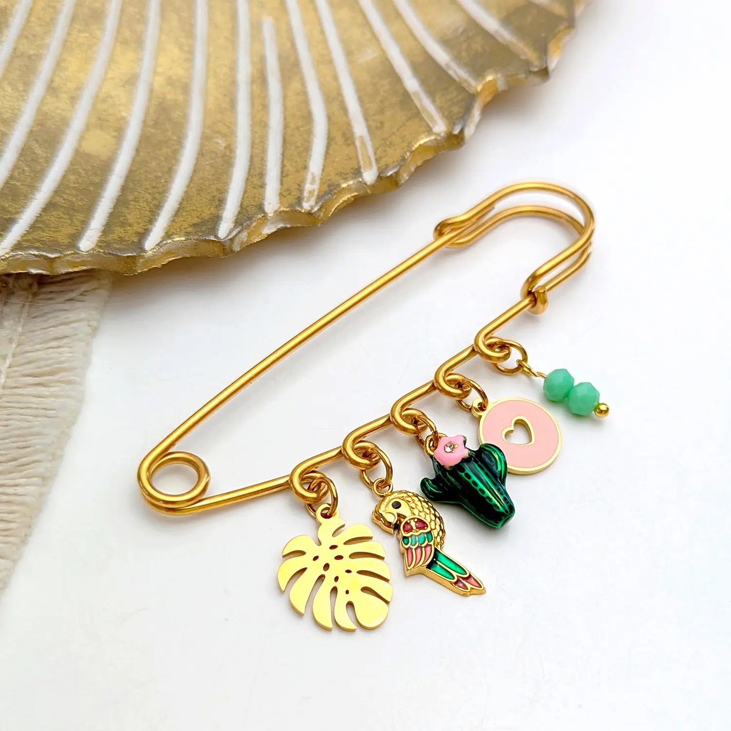 broche-charms-personnalise