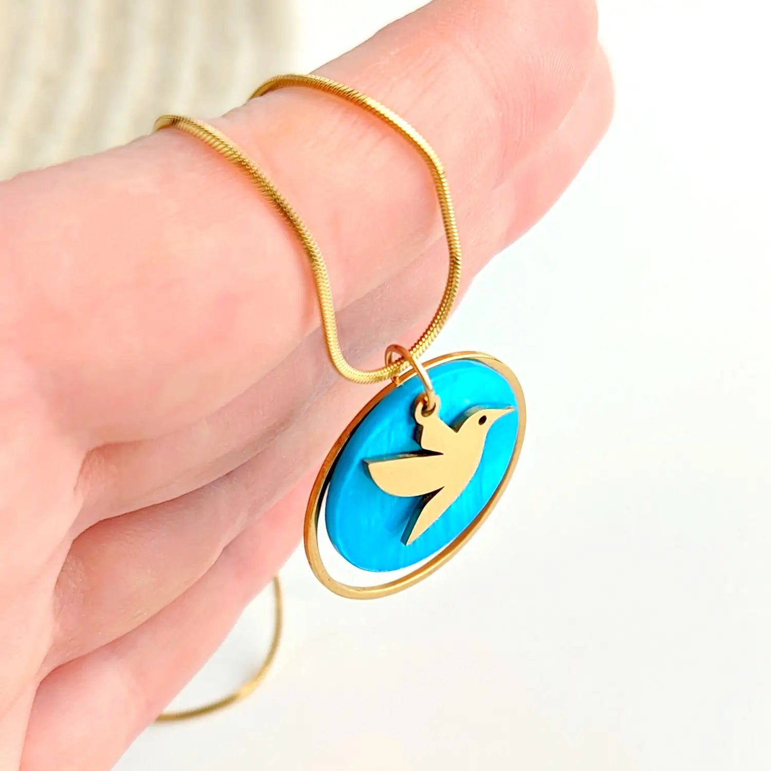 cadeau-femme-collier-bleu